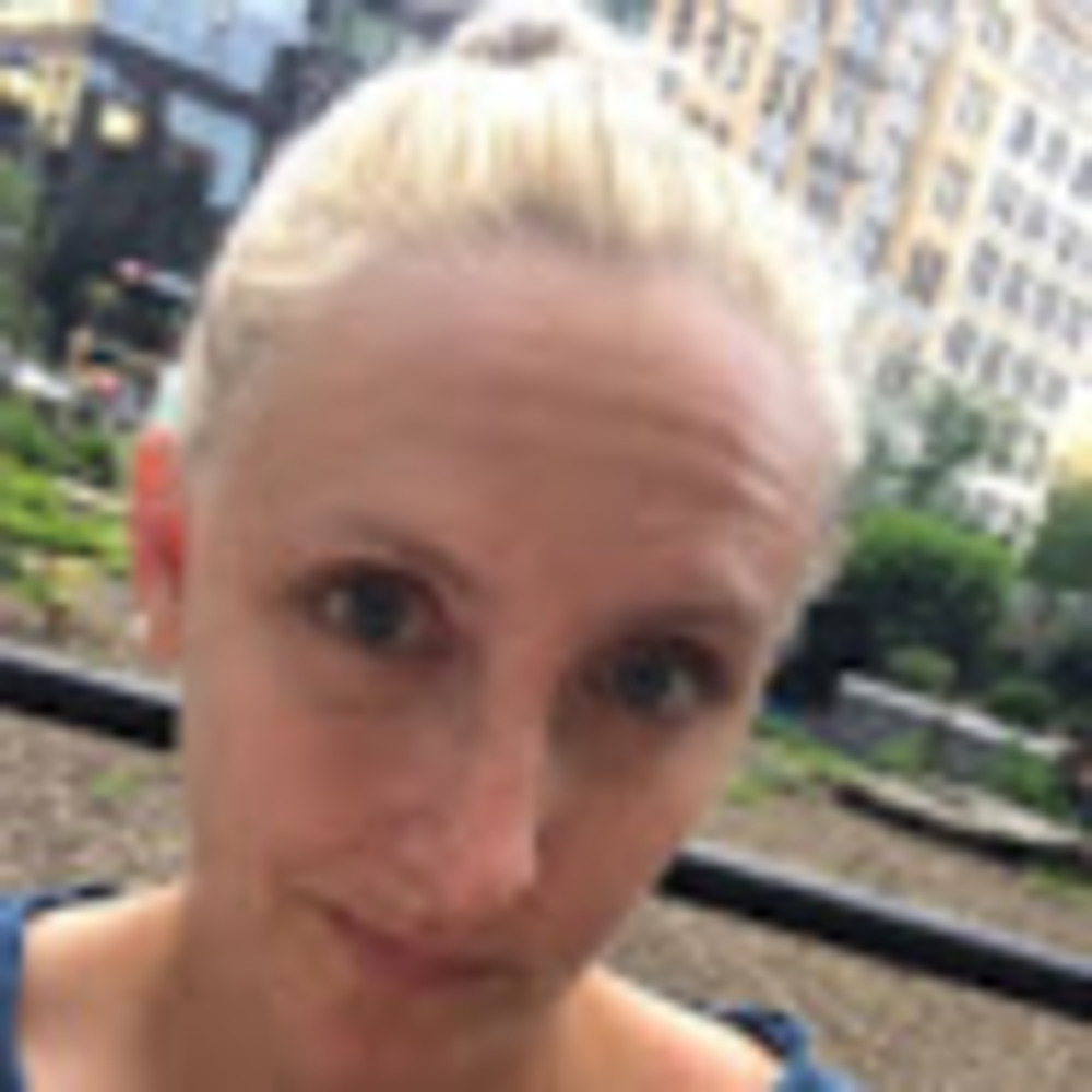 Meet your Posher, Jenn